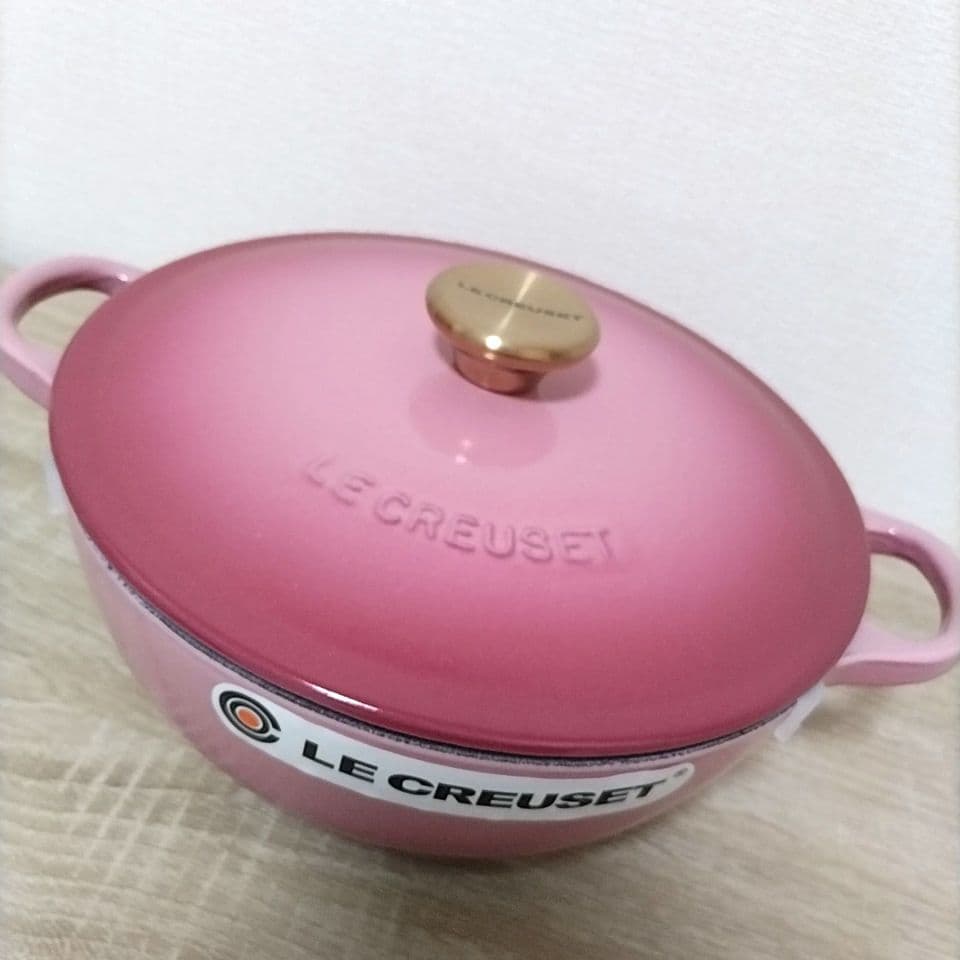 新品】ル・クルーゼ マルミット 22cm 限定カラー ベリー ゴールド