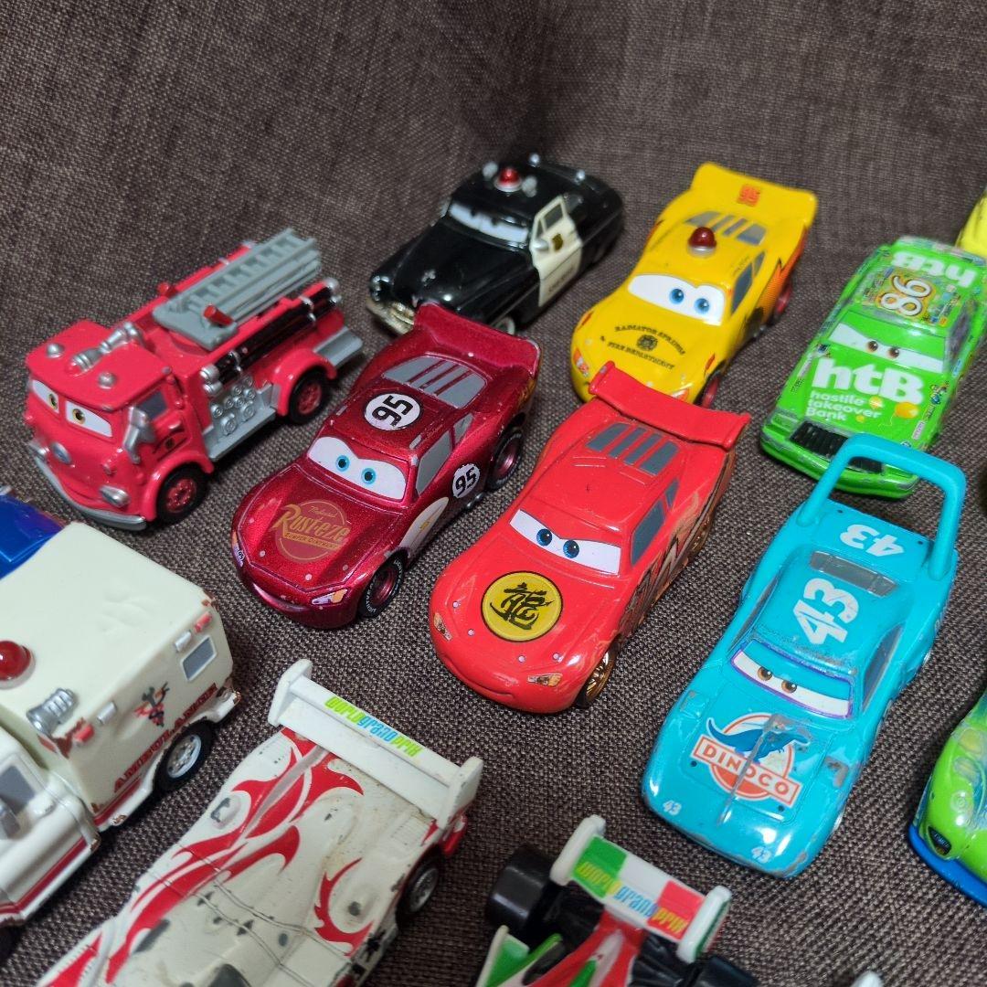 カーズ トミカ 35台まとめ売り レア 廃盤品 - メルカリ