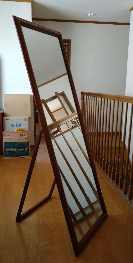 【新品未使用】大型ブラウンスタンドミラー　姿見全身　スタンド＆固定ひも　ヤマソロ