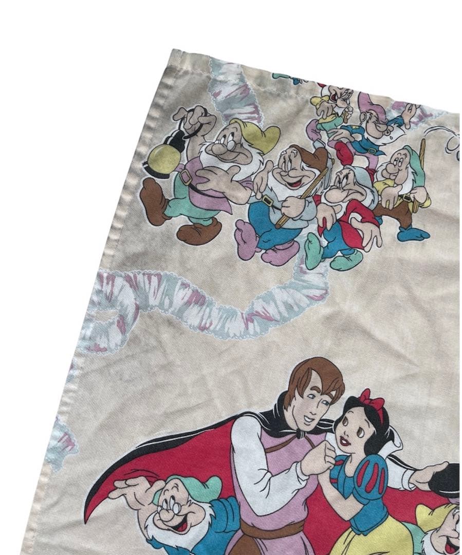 ☆ビンテージシーツ　レトロ　白雪姫　ディズニー　小人