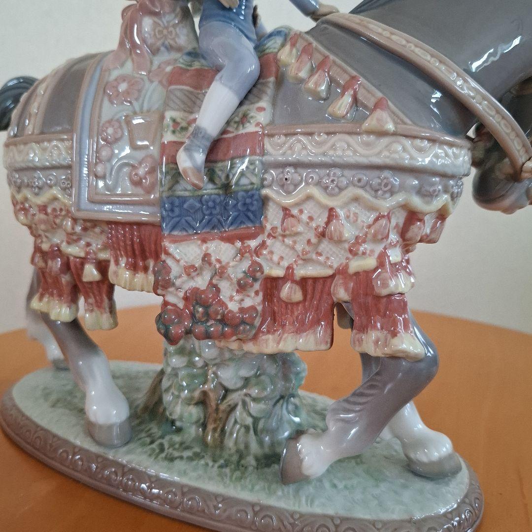 リヤドロ/lladro　サンホセの祭り　少年少女の行進