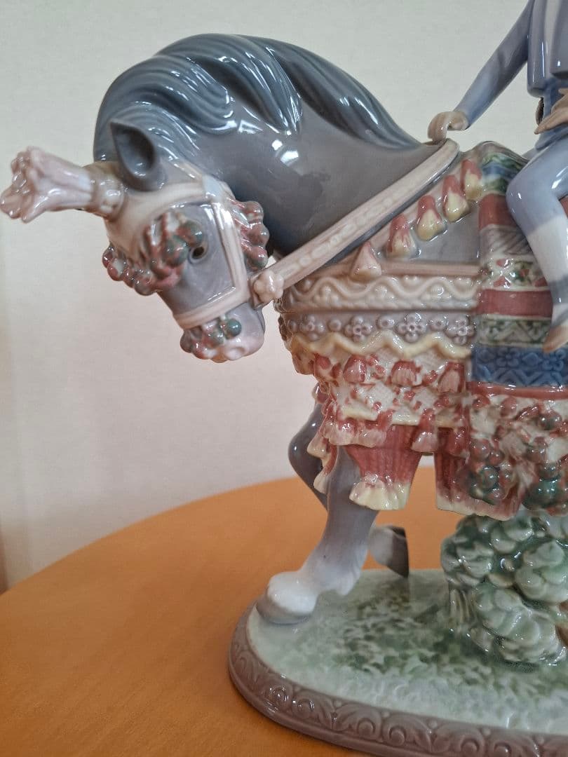 リヤドロ/lladro　サンホセの祭り　少年少女の行進