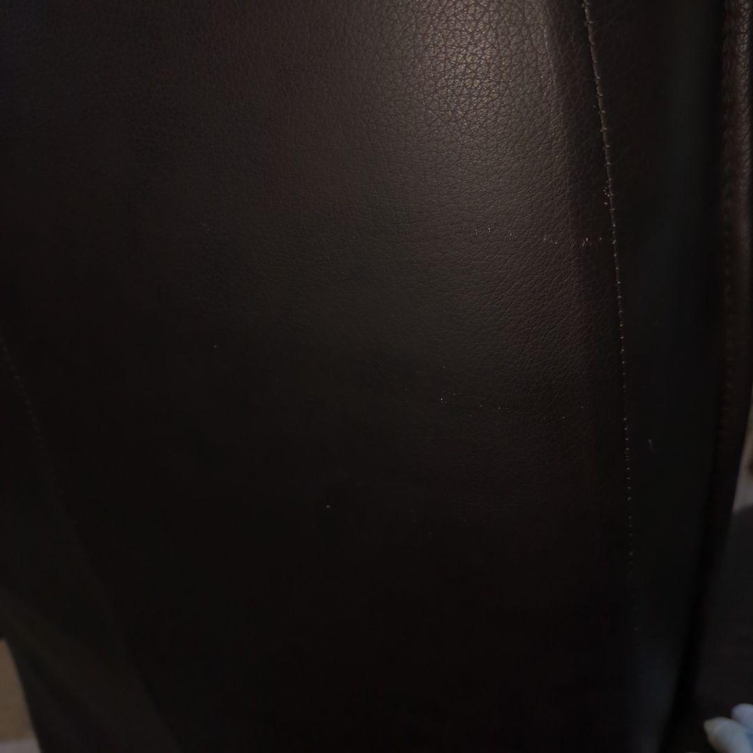 牛革 Hjellegjerde イエリアーダ オットマン付リクライニングチェア