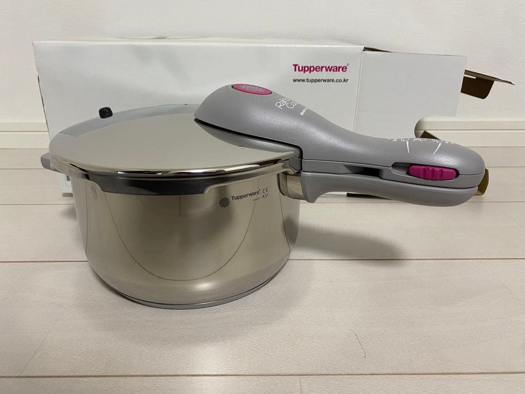 【新品未使用】タッパーウェア　レインボークッカー4.5L