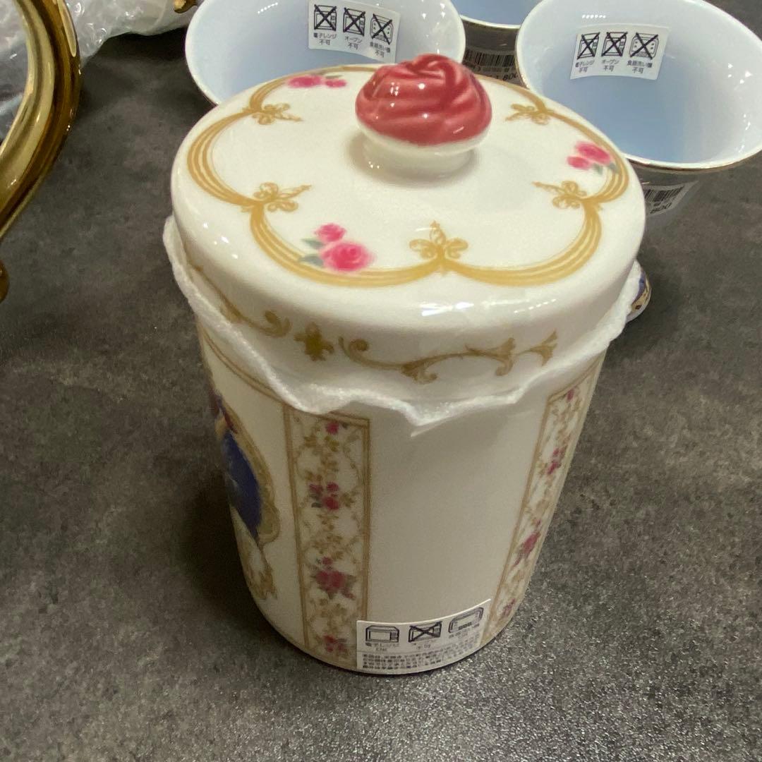 ディズニー　美女と野獣　食器セット