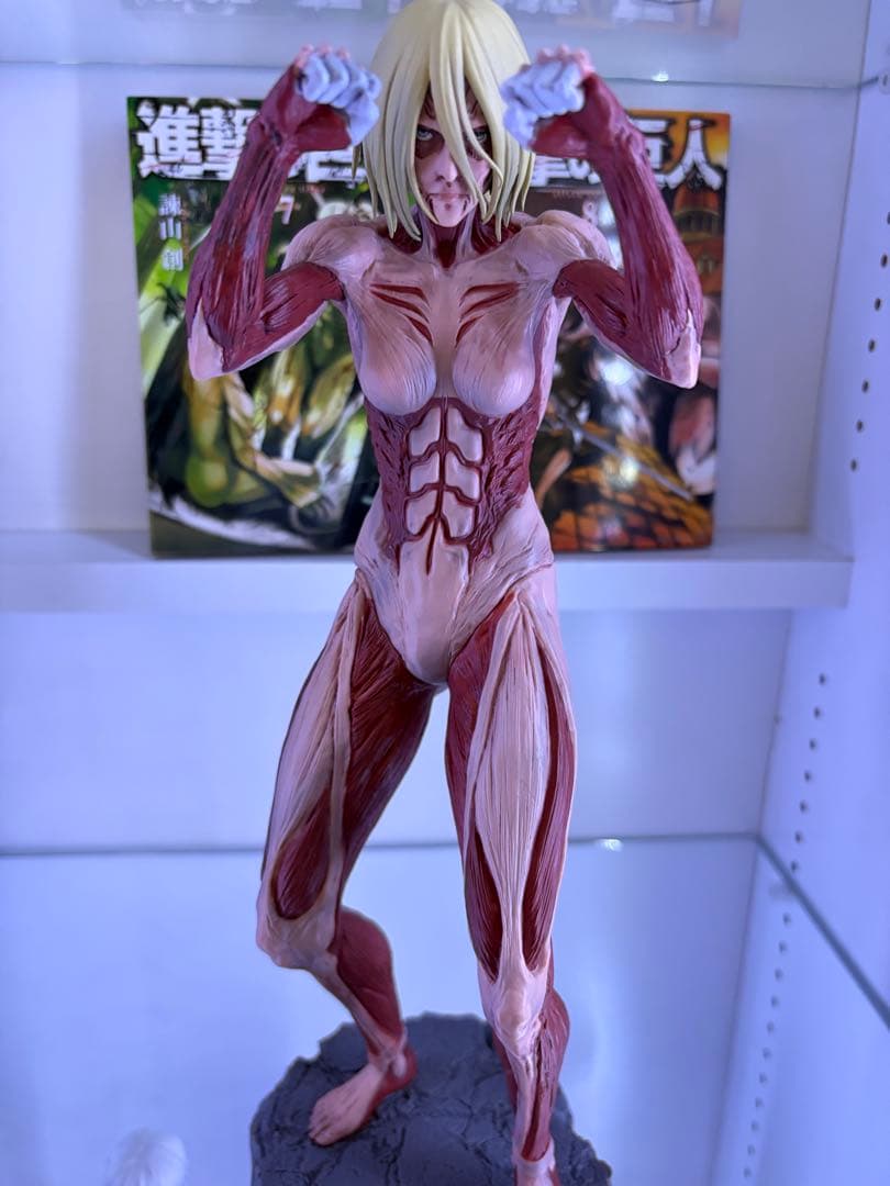 一番くじ　進撃の巨人　A賞　女型の巨人