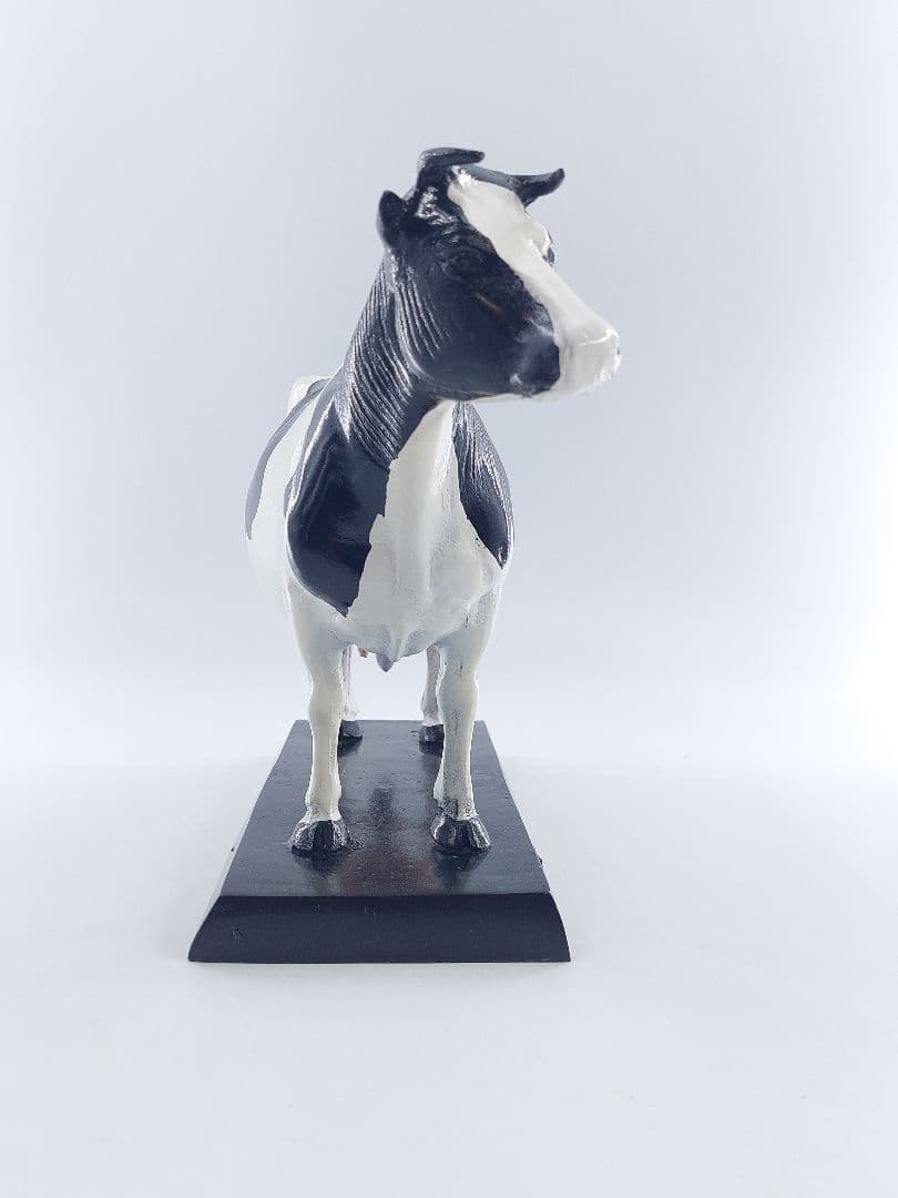 牛の置物 鉄製 乳牛 ホルスタイン 雌牛 オブジェ