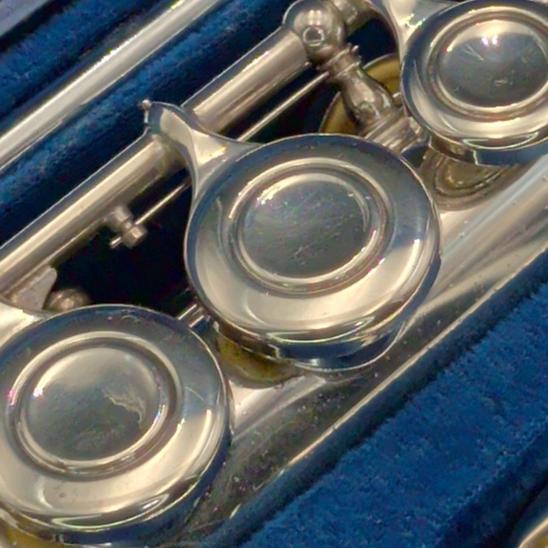 フルート 調整済 ヤマハYFL211S(Eメカ.銀メッキ仕様) - メルカリ