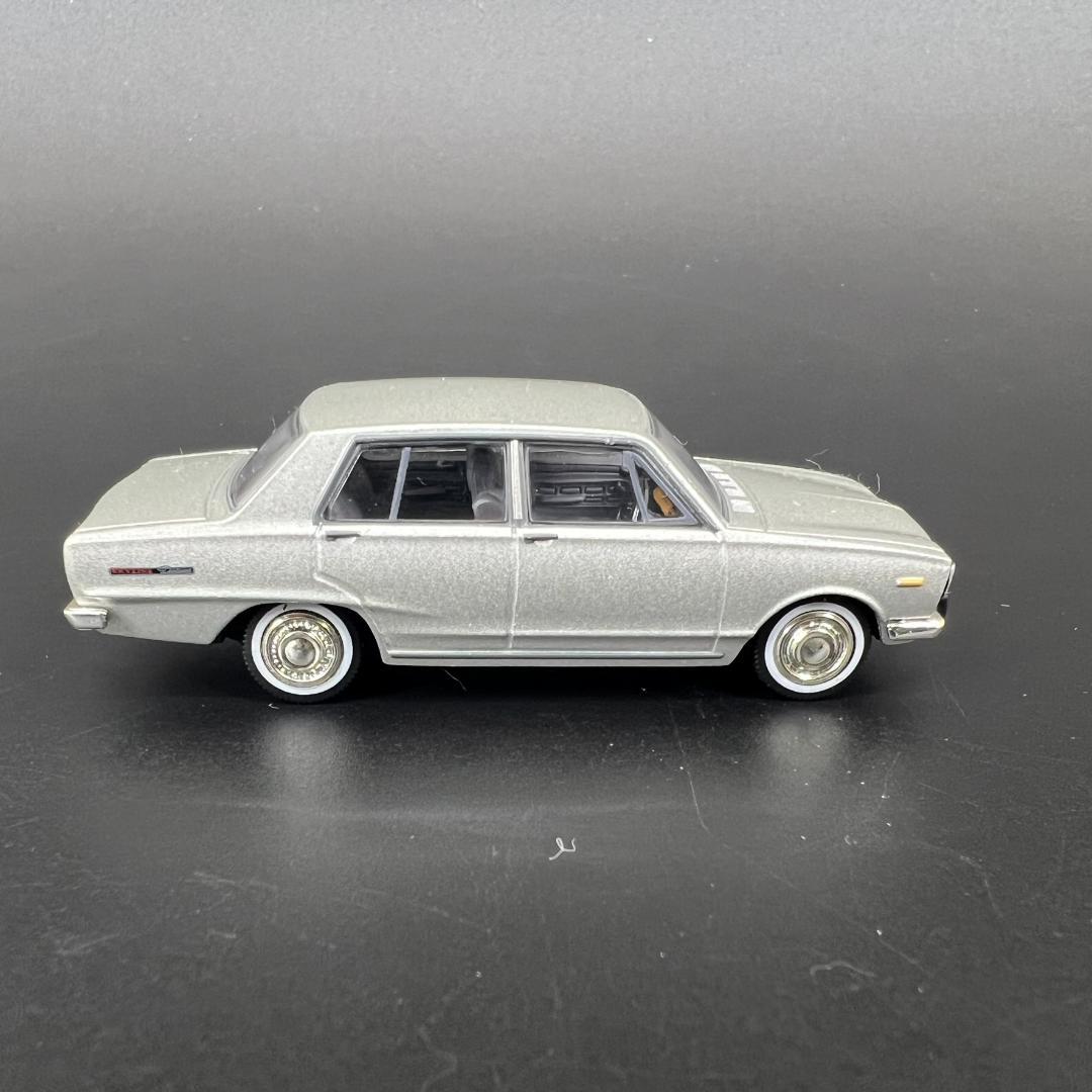 トミカリミテッドヴィンテージ LV-49b ニッサン スカイライン1800DX