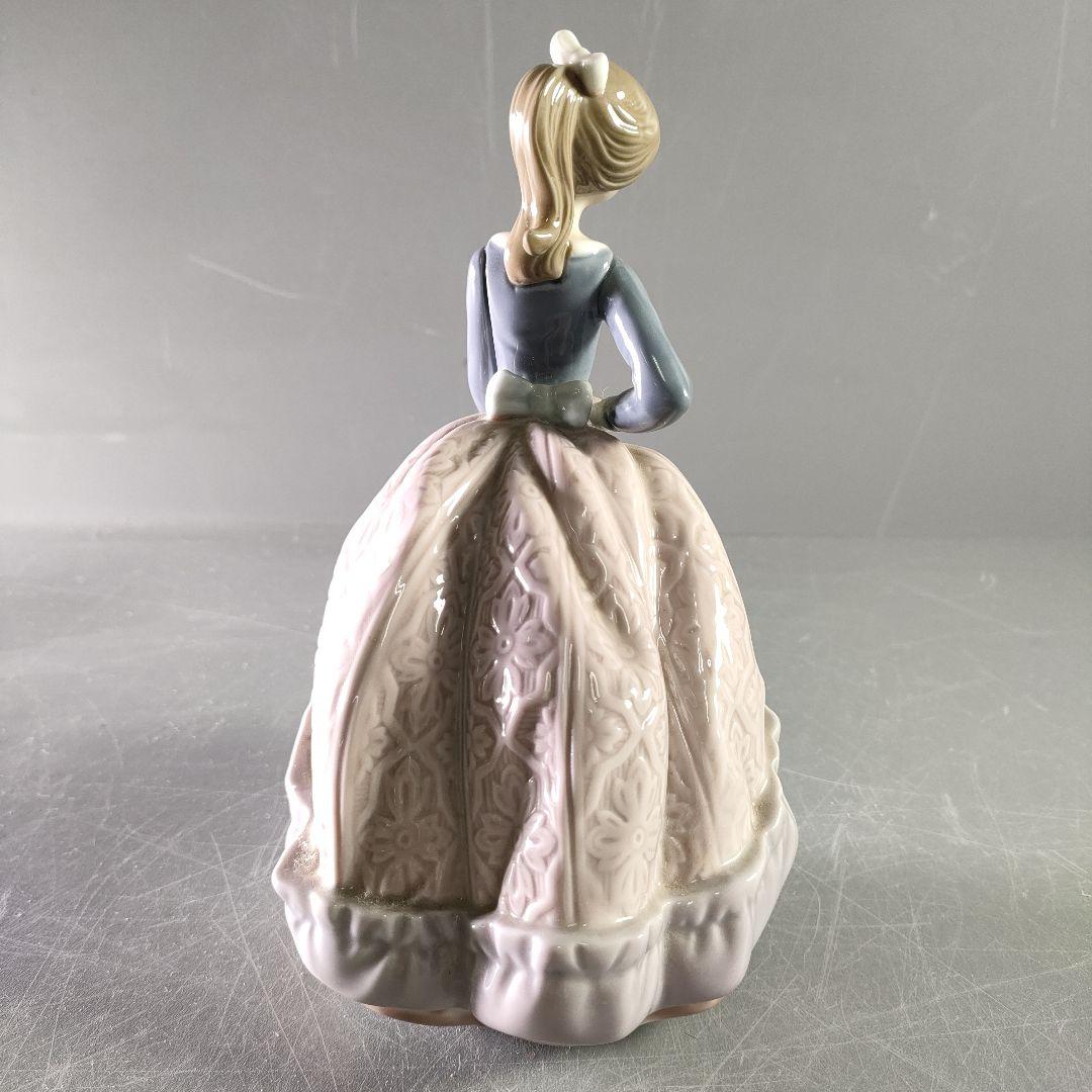 A927-4/LLADRO/リヤドロ/パラソルの娘/フィギュリン/陶器人形/ - メルカリ