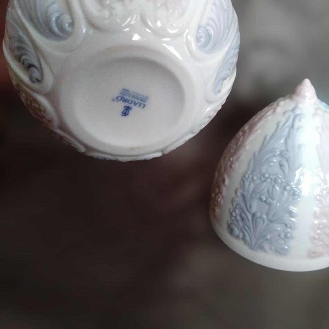 リヤドロ　イースターエッグ　犬　サイン入り