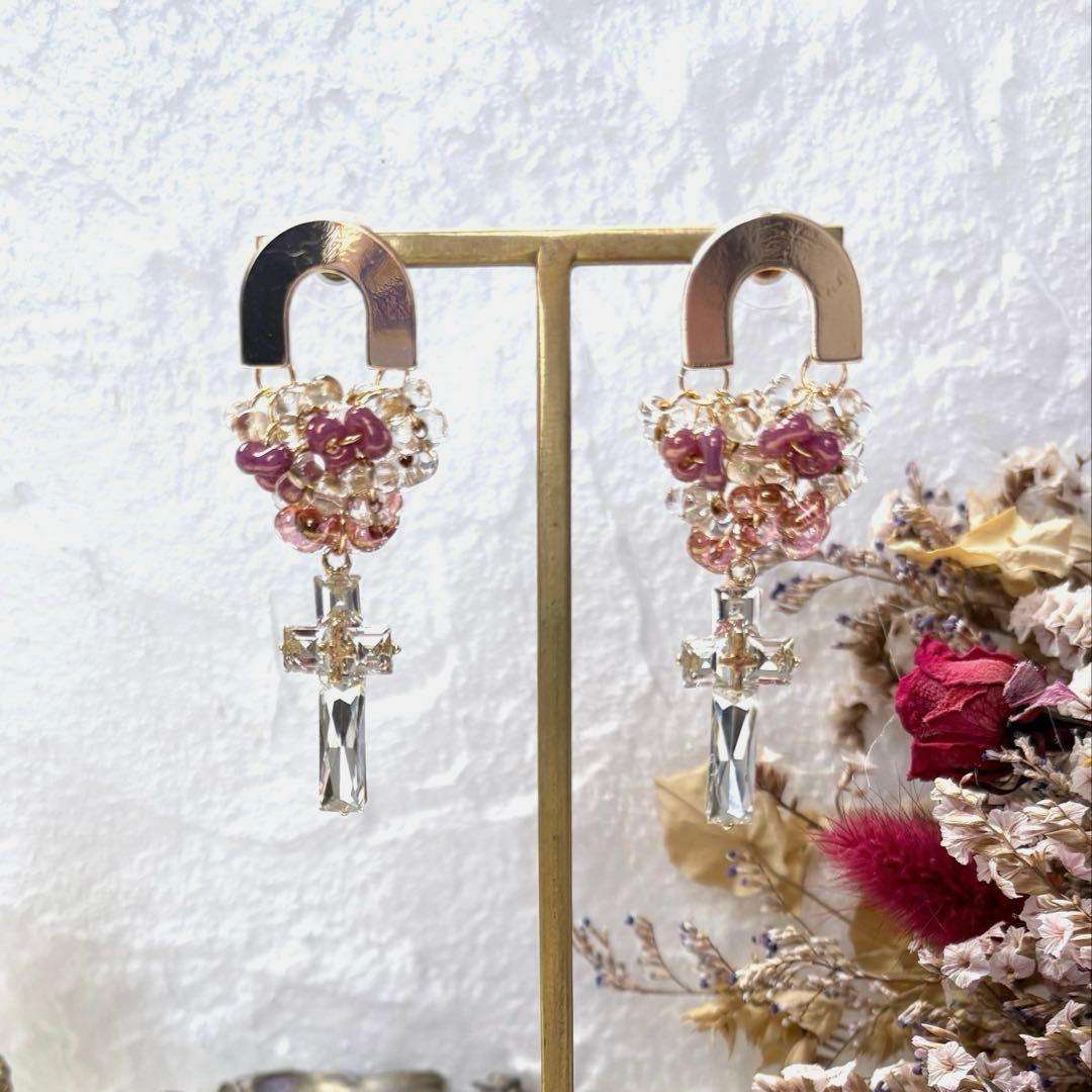 147 チェコガラスファルファーレを沢山使用‼︎ ピアスorイヤリング