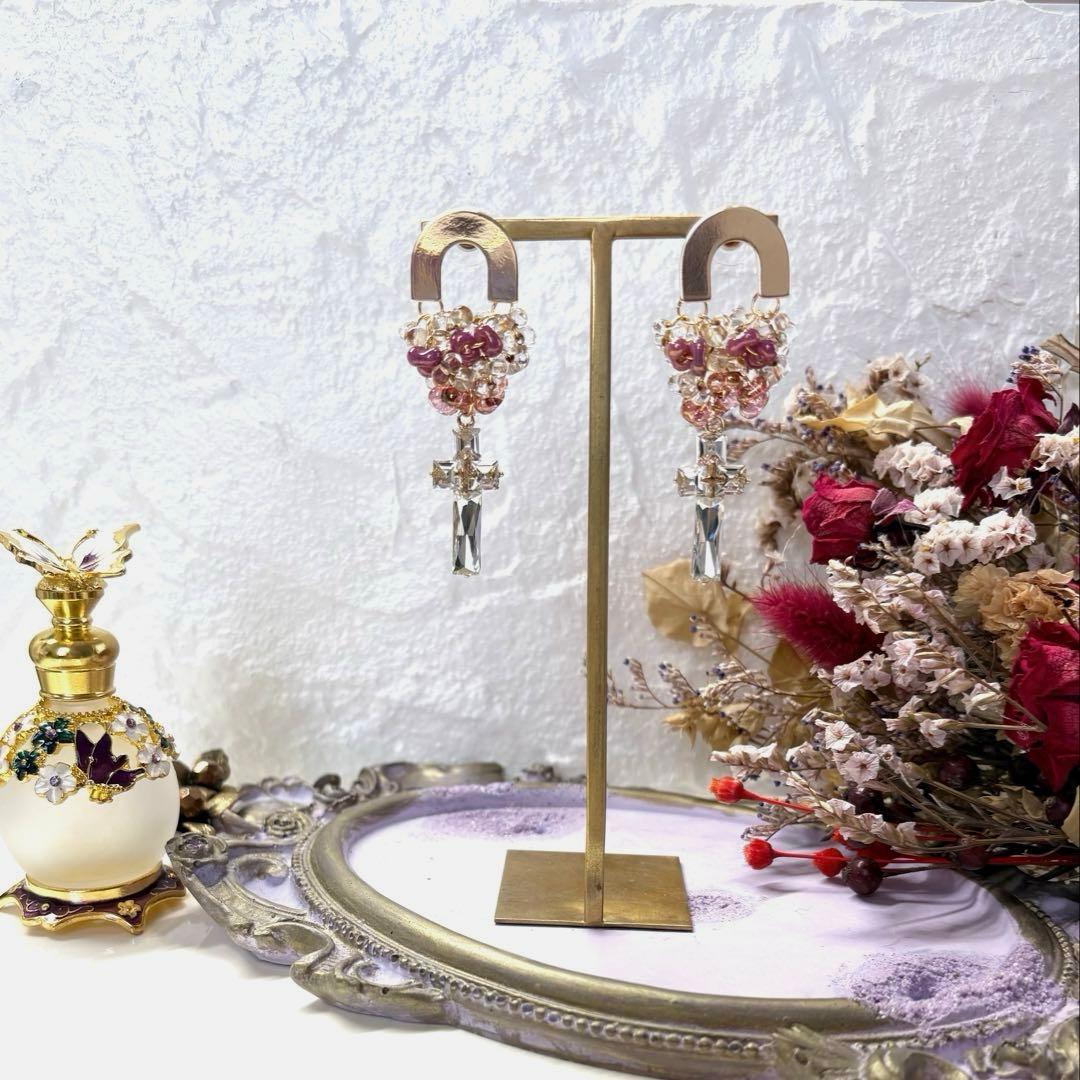 147 チェコガラスファルファーレを沢山使用‼︎ ピアスorイヤリング