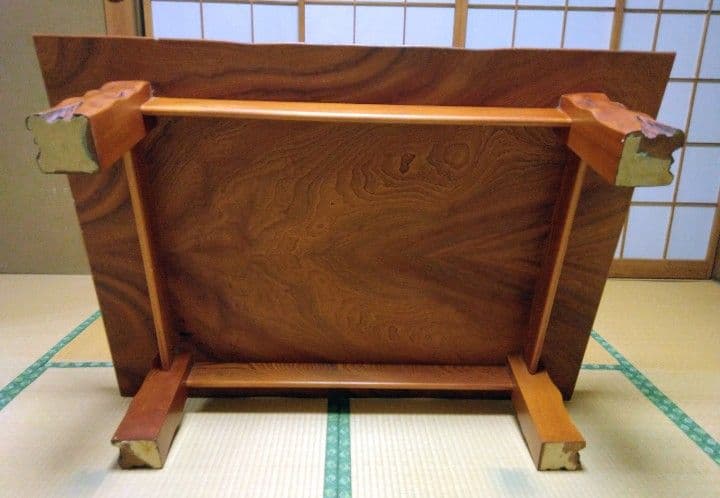 ローテーブル　座卓　レトロ　自然な木目