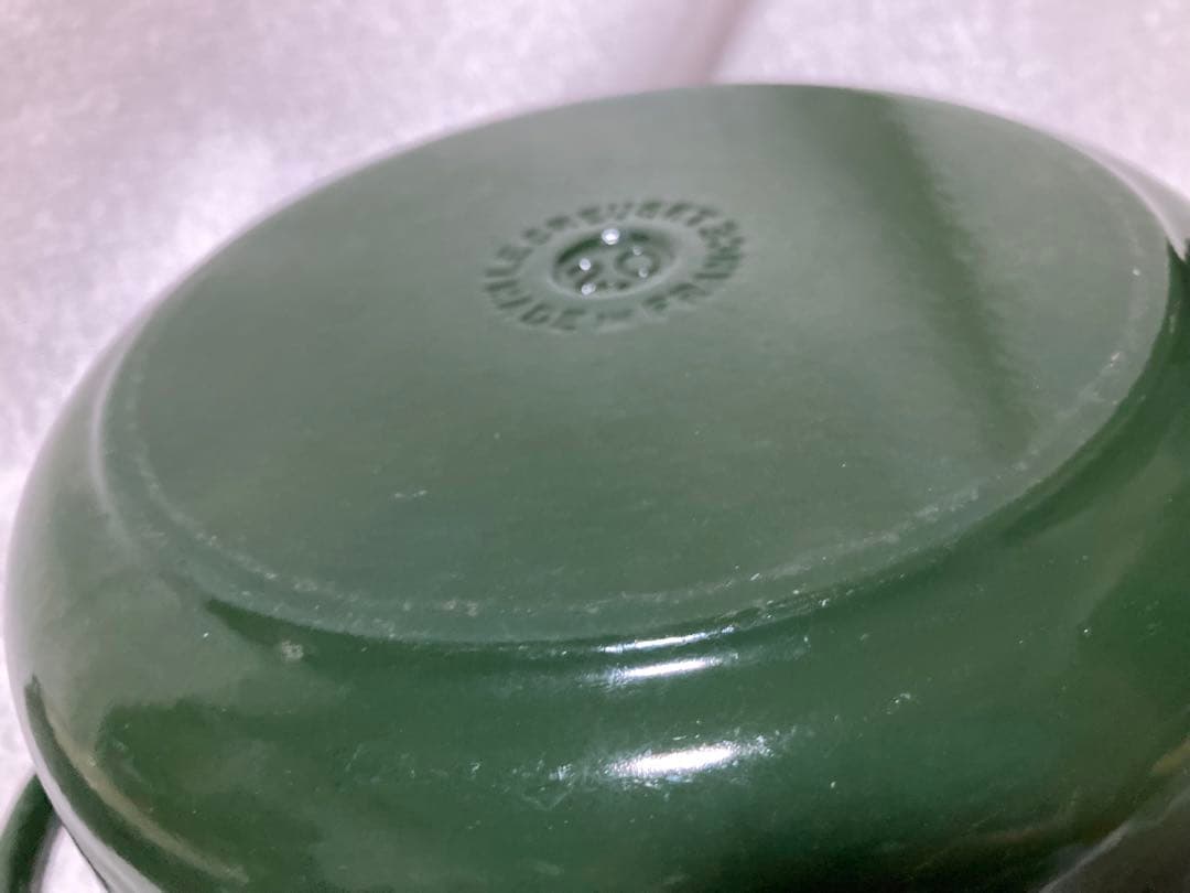 ル・クルーゼ　ココットロンド　20㎝　モスグリーン