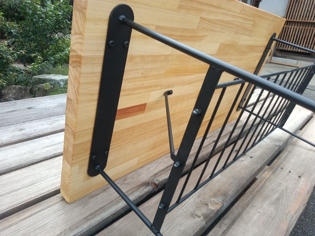 パイン集成材蜜蝋ワックス塗装木製アイアンテーブル