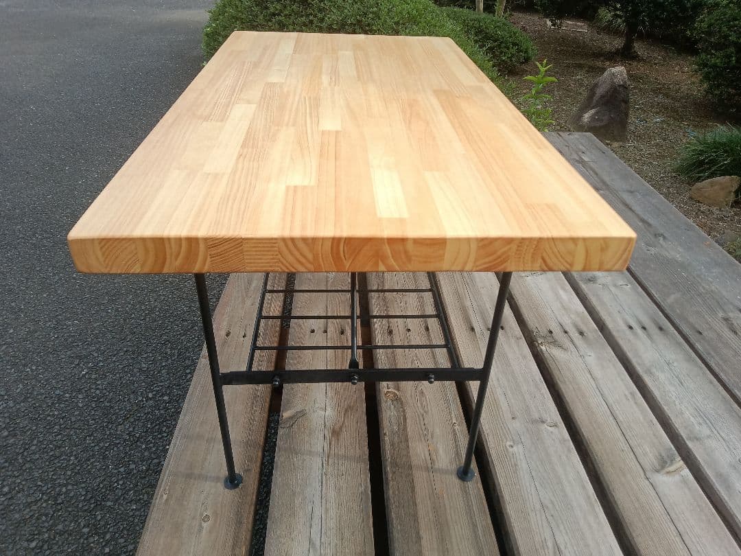 パイン集成材蜜蝋ワックス塗装木製アイアンテーブル