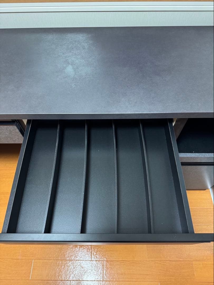 ニトリ　食器棚　ブラック　もっぱ