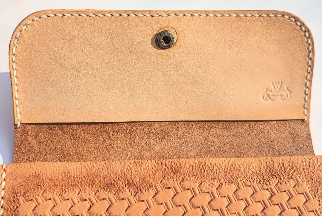 飛翔するイーグル　ロングウォレット　フルカービング　訳あり