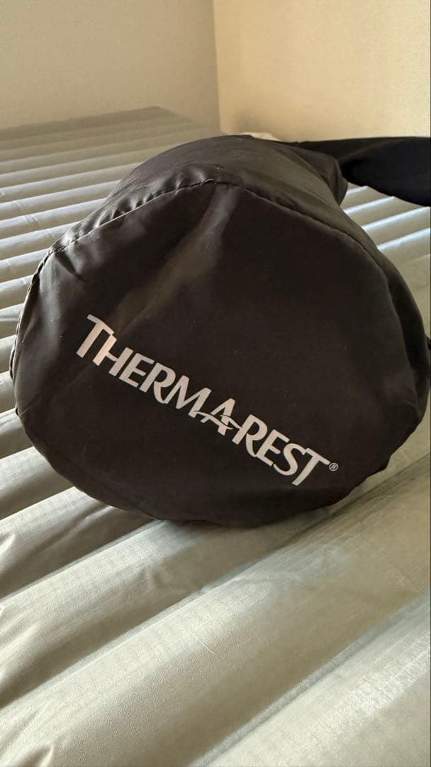 【未使用・エア漏れなし】サーマレスト NEOAIR 厚手エアーマット 冬キャンプ