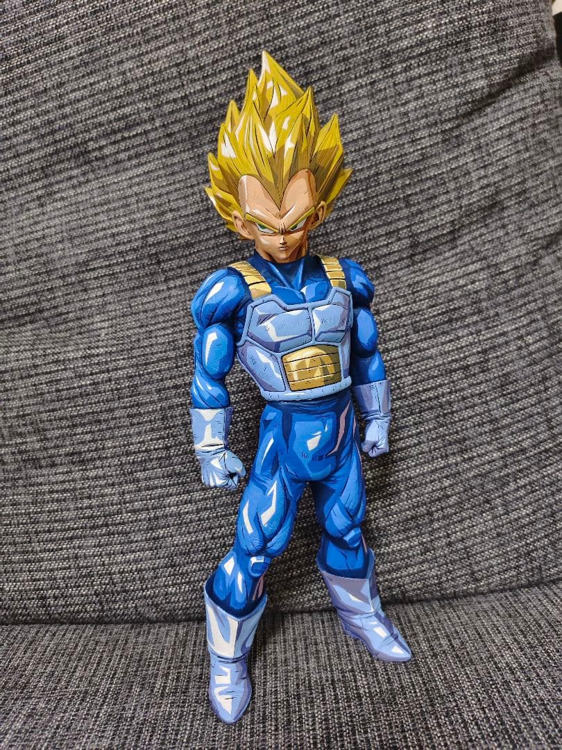 ドラゴンボール一番くじベジータ01、04リペイントフィギュア。