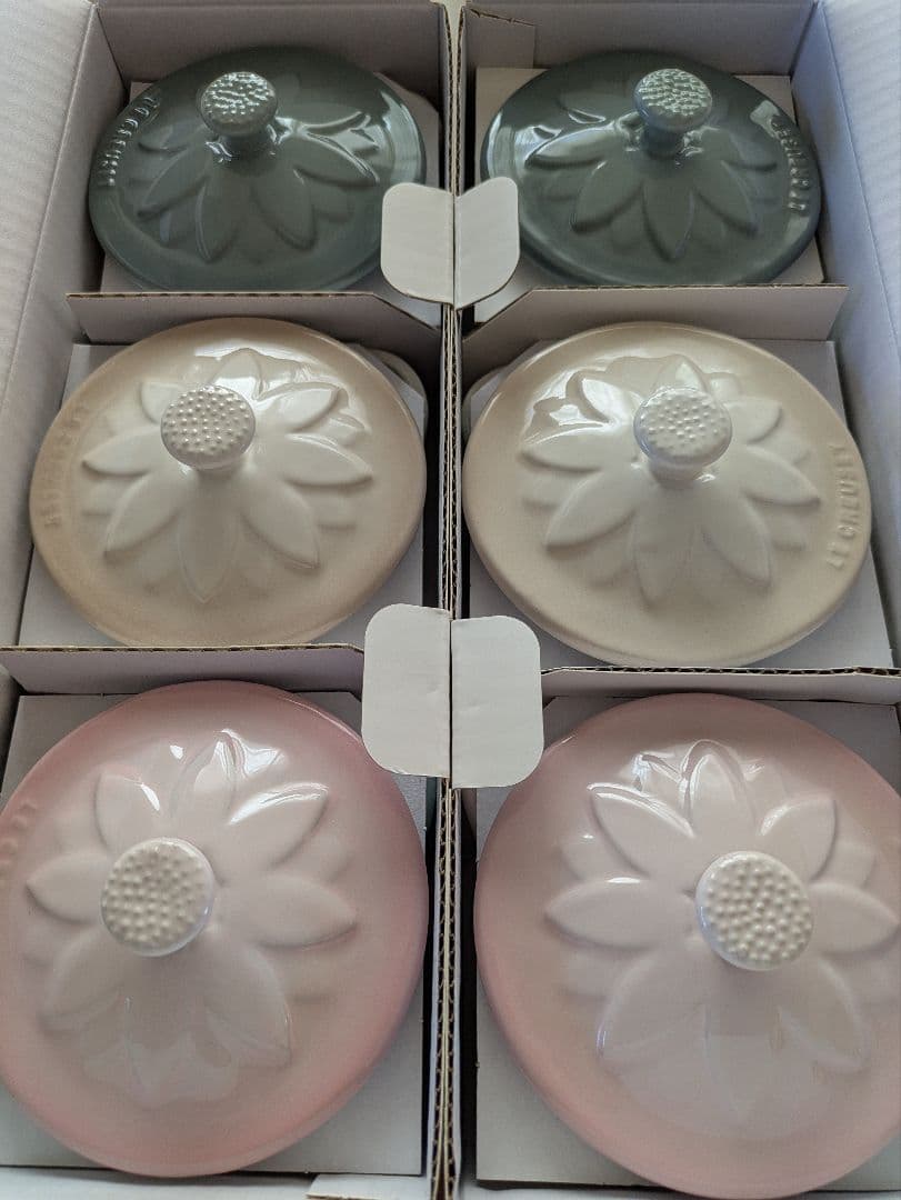 ル・クルーゼ★ミニココット サンフラワーレリーフ 3個 セット × 2