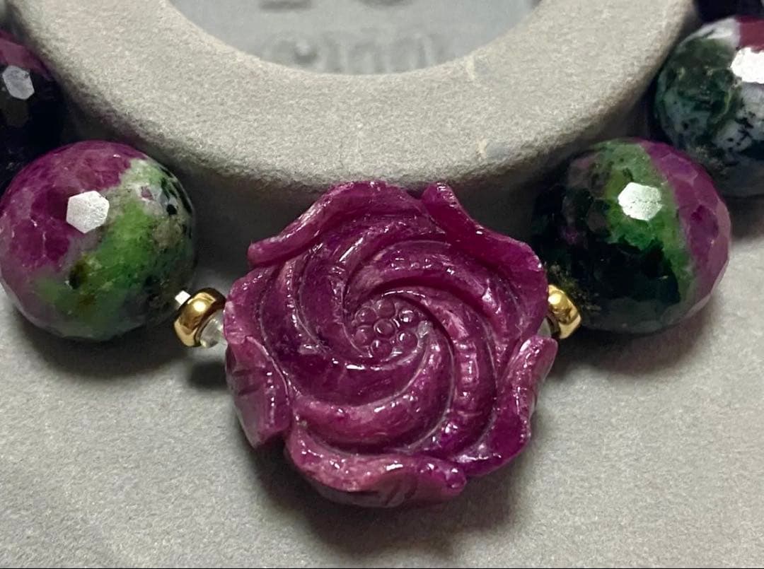 高品質♡ 天然ルビー＆ルビーインゾイサイト デザインブレスレット