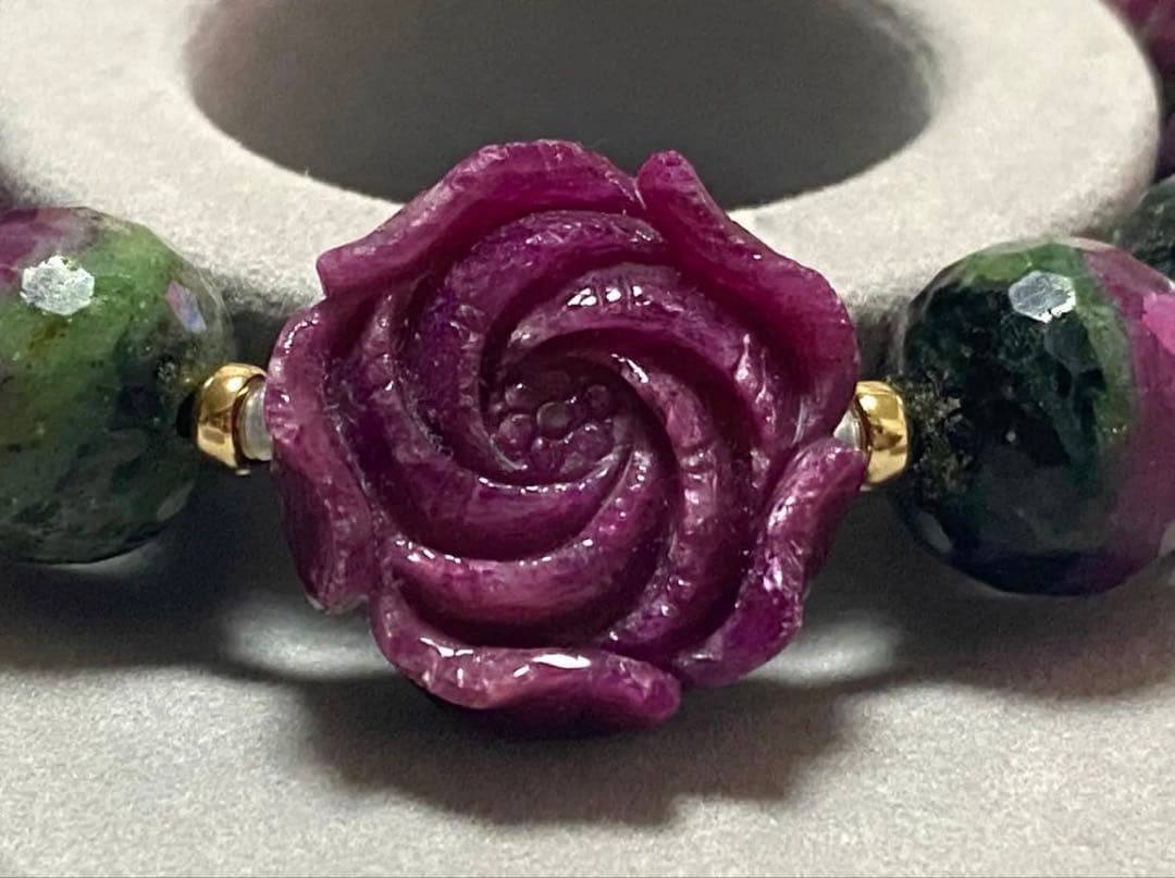 高品質♡ 天然ルビー＆ルビーインゾイサイト デザインブレスレット