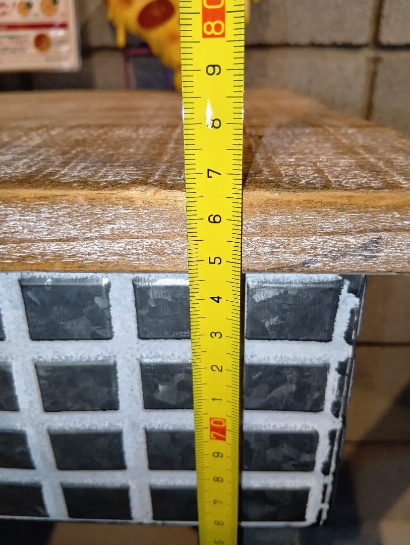 カウンターテーブル　ブリキ　台　テーブル　家具　ハイテーブル