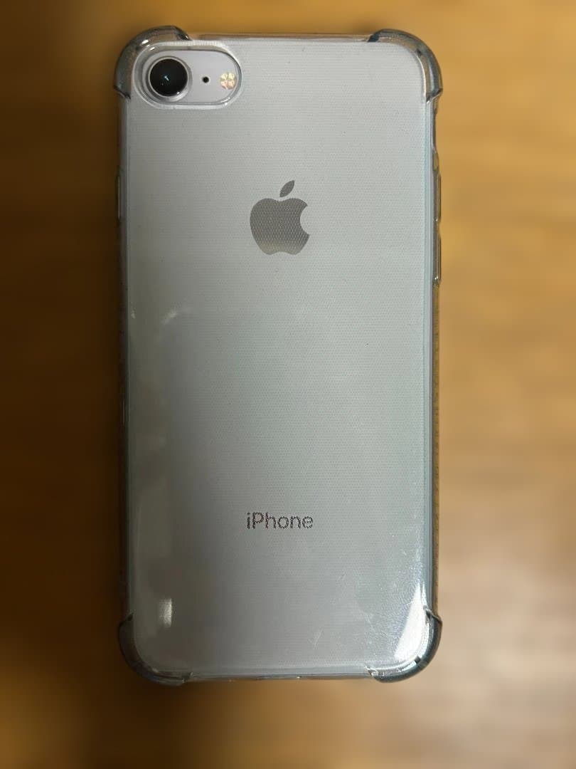 iPhone8 64GB 美品 バッテリー82% 動作良好 画面傷なし