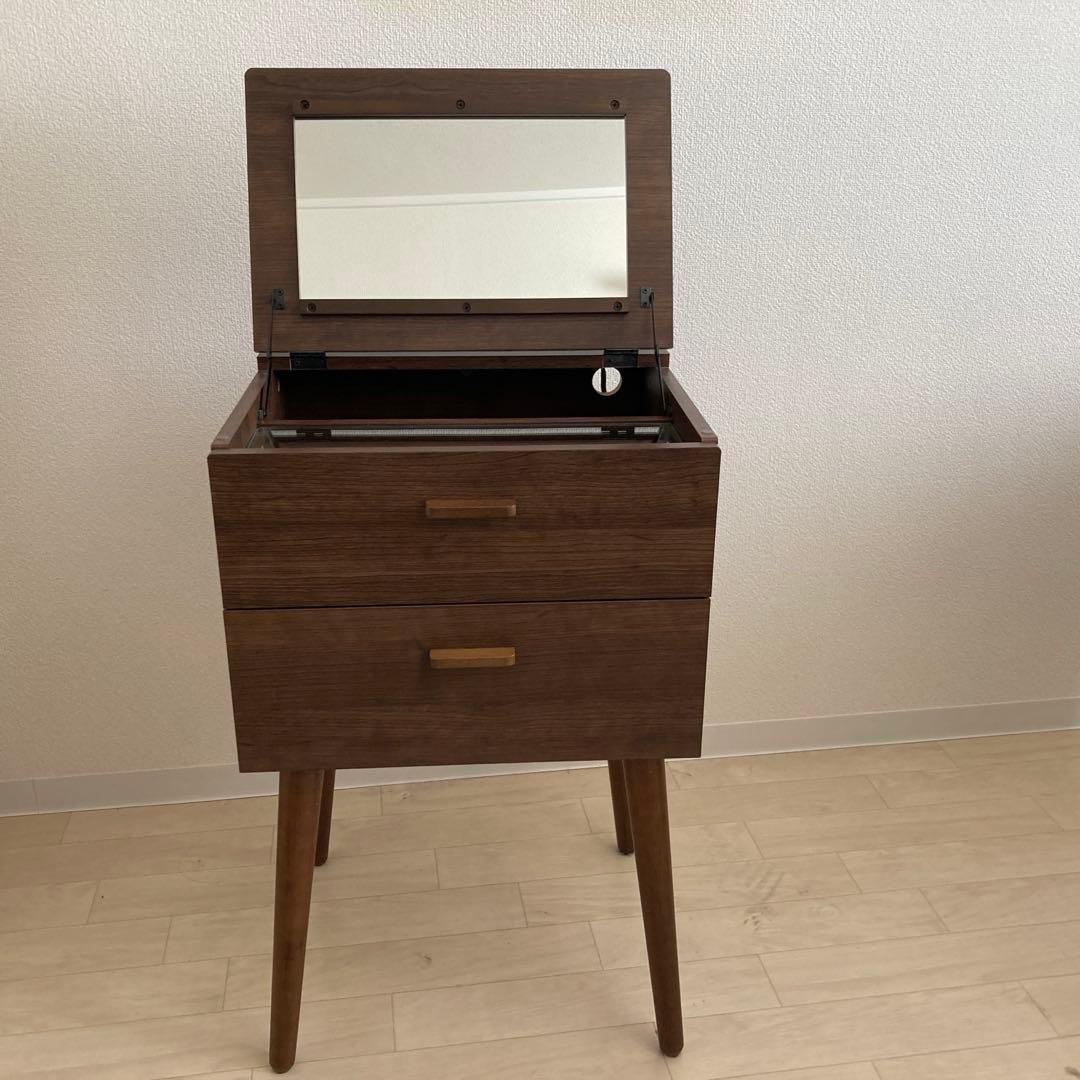 【2000円値引きしました】本日限りです♪一人暮らしに最適♪おしゃれドレッサー