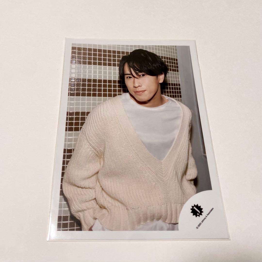 760)宮舘涼太 SnowMan公式写真 - メルカリ