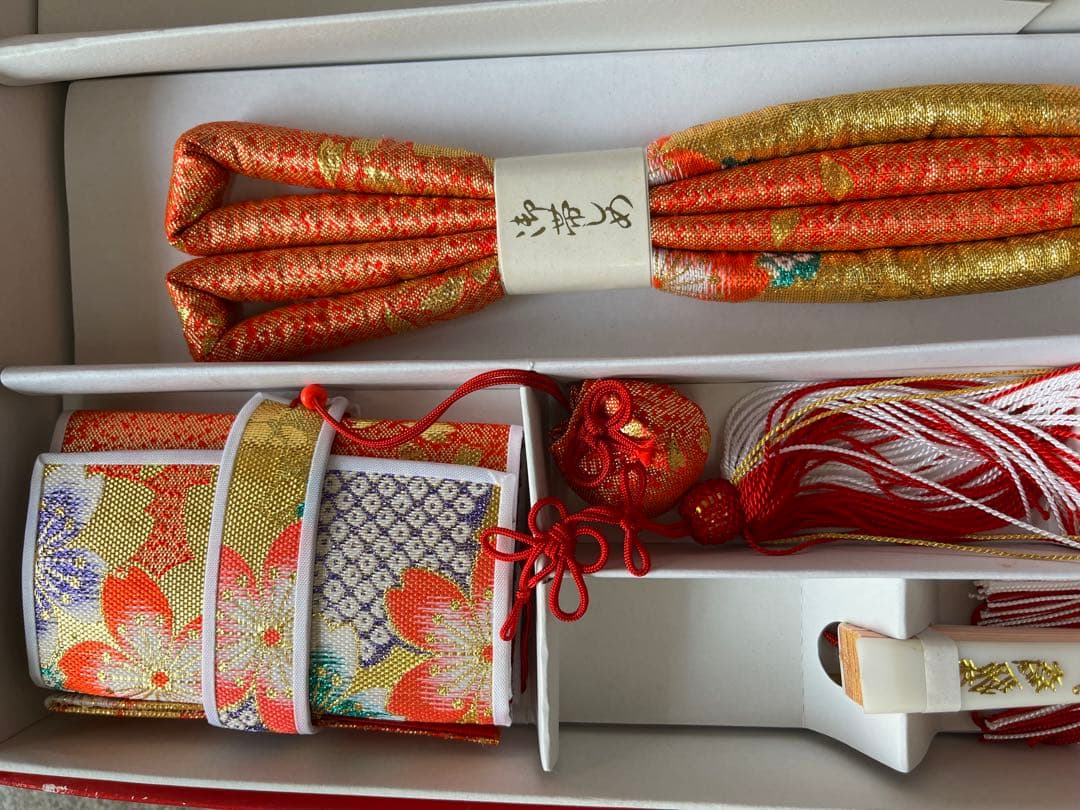 新品★ 未使用きれい　七五三　はこせこセット　6点　女の子　C12