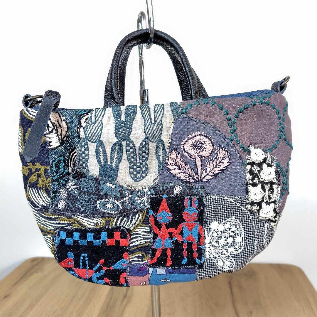 1点物】ミナペルホネン/カケラパッチポンピア/ミニラウンドショルダー