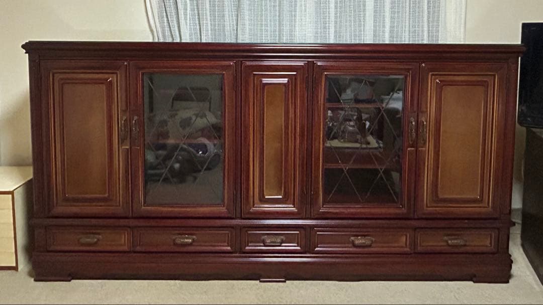 特大サイドボード　大型飾り棚　キャビネット　リビングディスプレイボード　ガラス扉