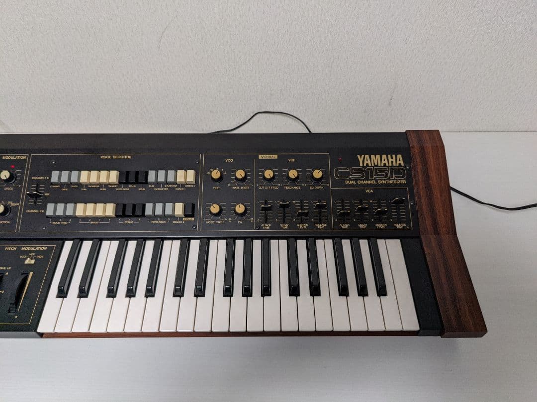 Yamaha CS-15D アナログシンセサイザー