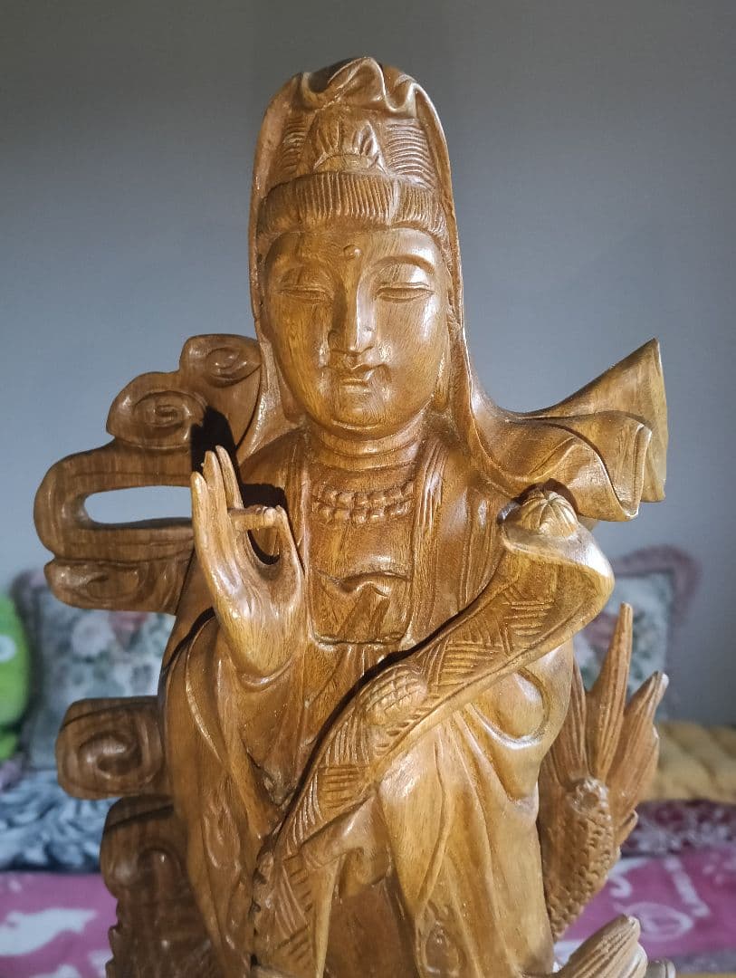 ☆【掘り出し物】☆龍上如意観音と小さな菩薩、ともに木彫り
