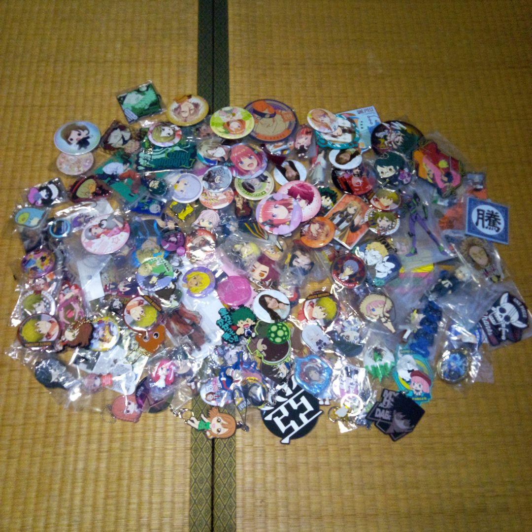 ノンジャンル　まとめ売り　約1100点　アニメ　グッズ　大量　美少女　①