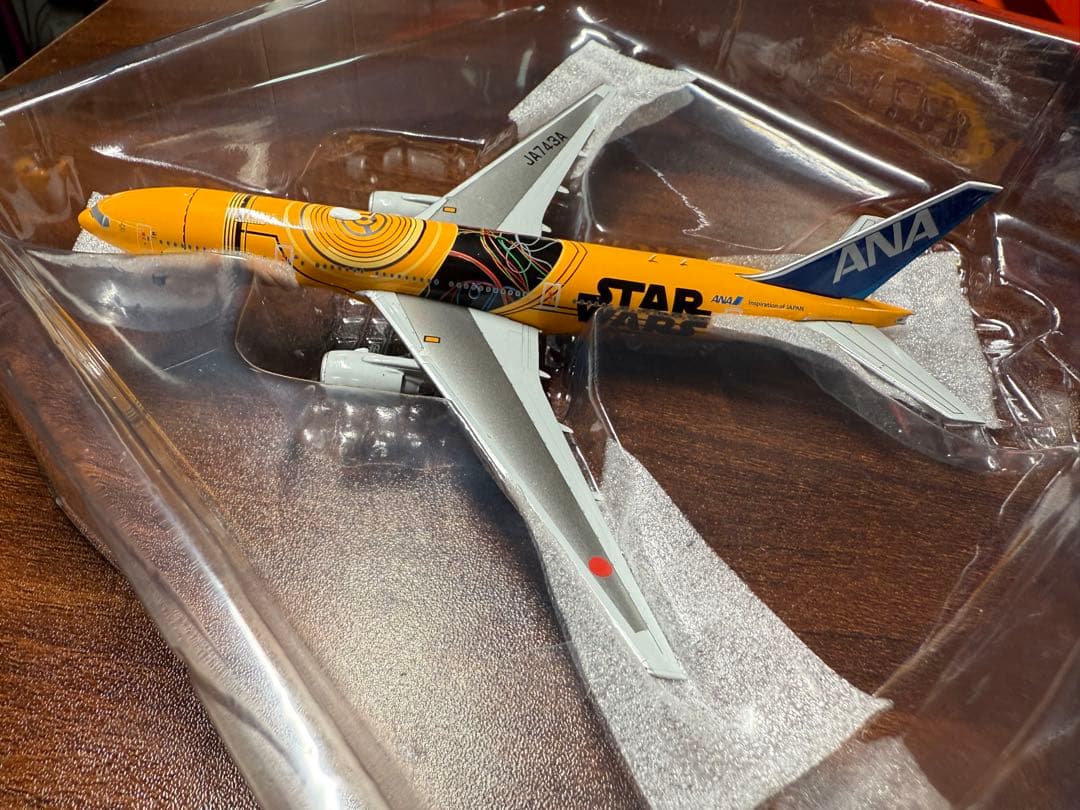 JC Wings ANA 全日空 B777-200ER JA743A 1/400