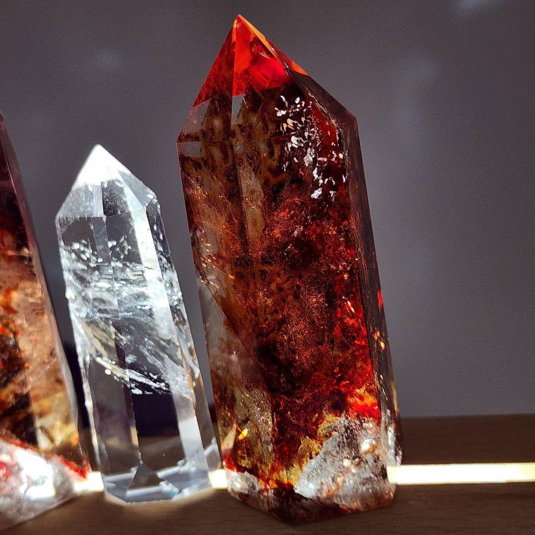 【天然石】ファイヤークォーツ＆水晶 ポイント7本セット LEDライト台座付き