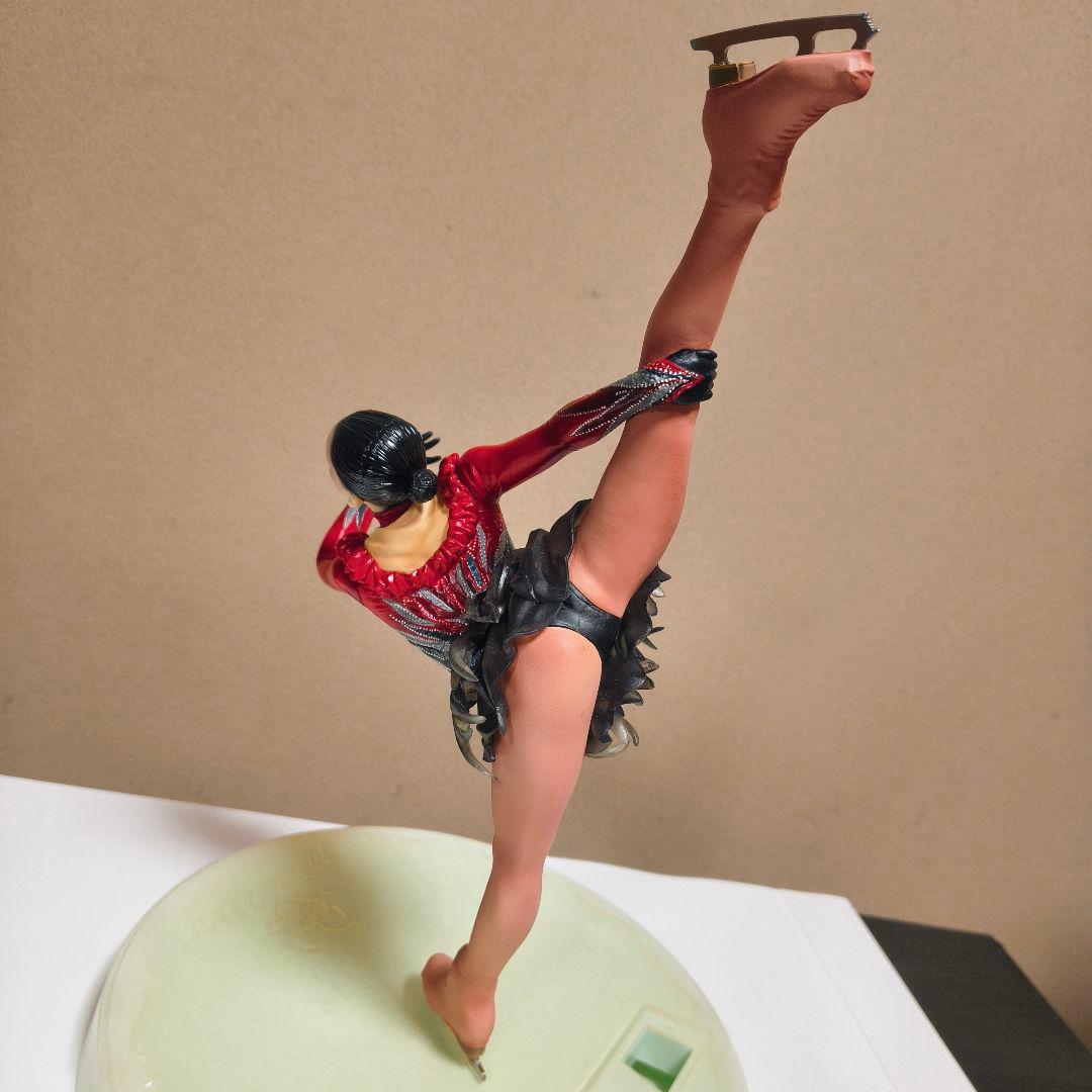 絶版品プレミアムバンダイ限定★超リアル浅田真央フィギュア全高34cm