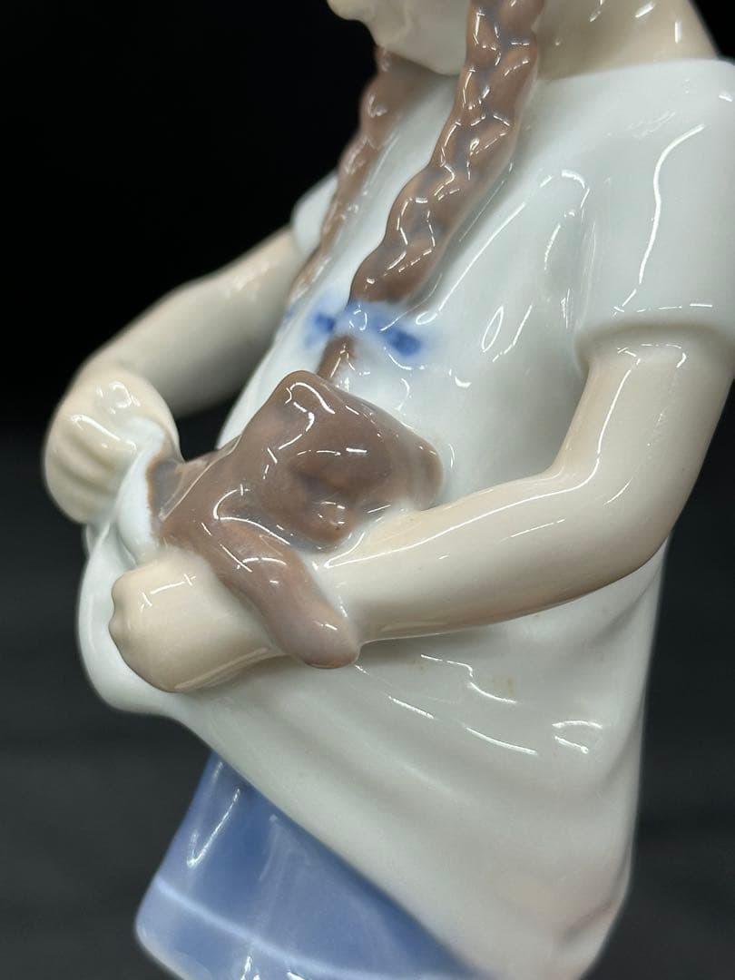 【保管品】B&G BING&GRONDAHL フィギュリン　少女　猫　1779