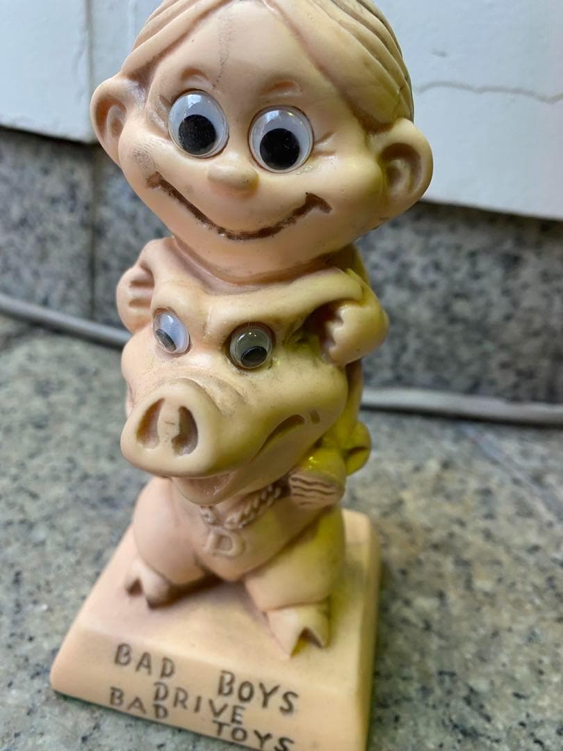 彫刻・オブジェ PORKCHOP GARAGE SUPPLY / SILLISCULP