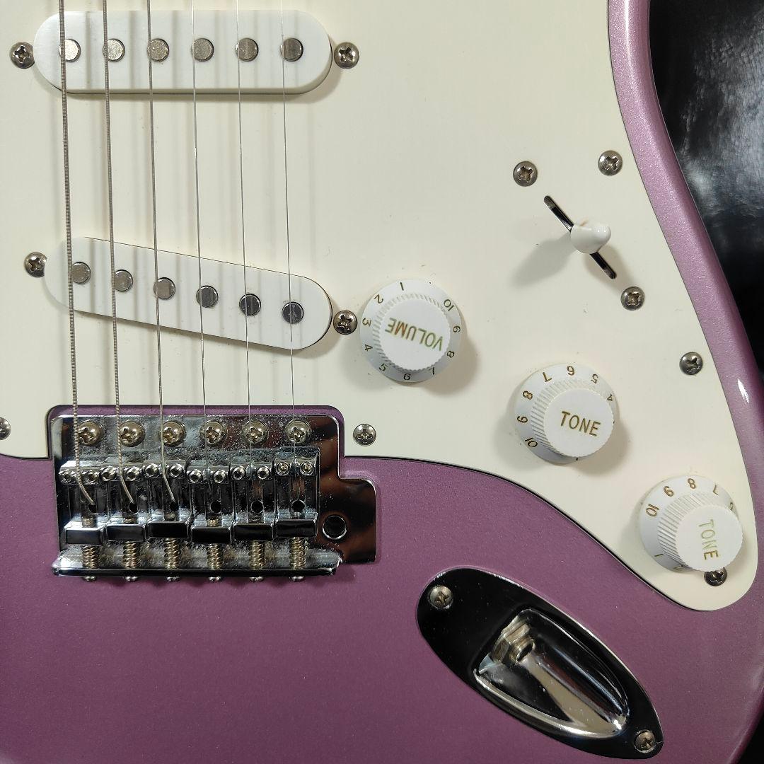 美品】Squier Fenderストラト バーガンディミスト レアカラー - メルカリ