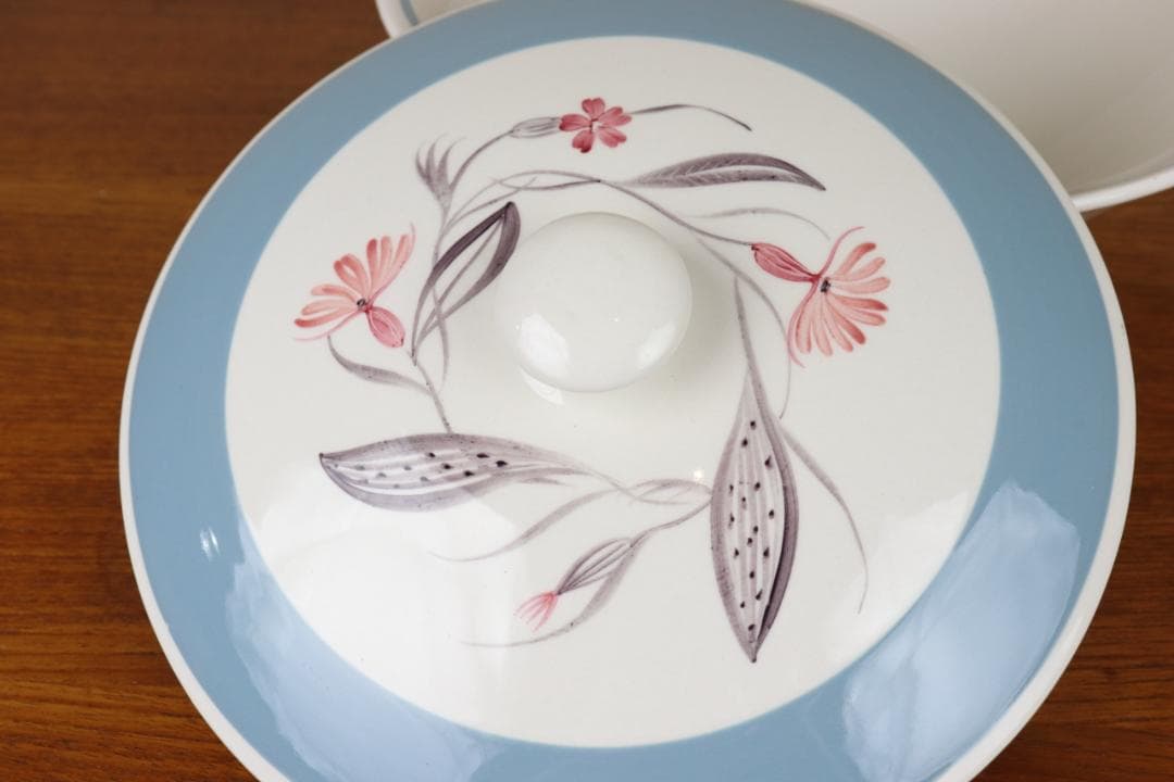 スージークーパー　ピンクキャンピオン　チュリーン　蓋付きボウル　ハンドペイント