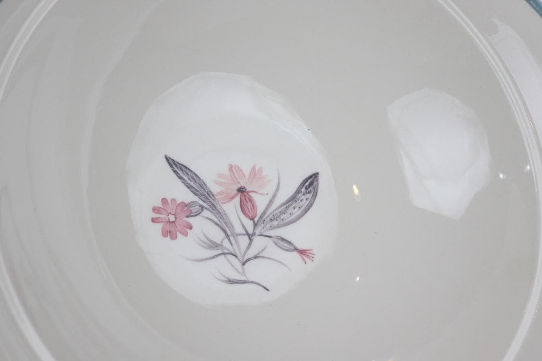 スージークーパー　ピンクキャンピオン　チュリーン　蓋付きボウル　ハンドペイント