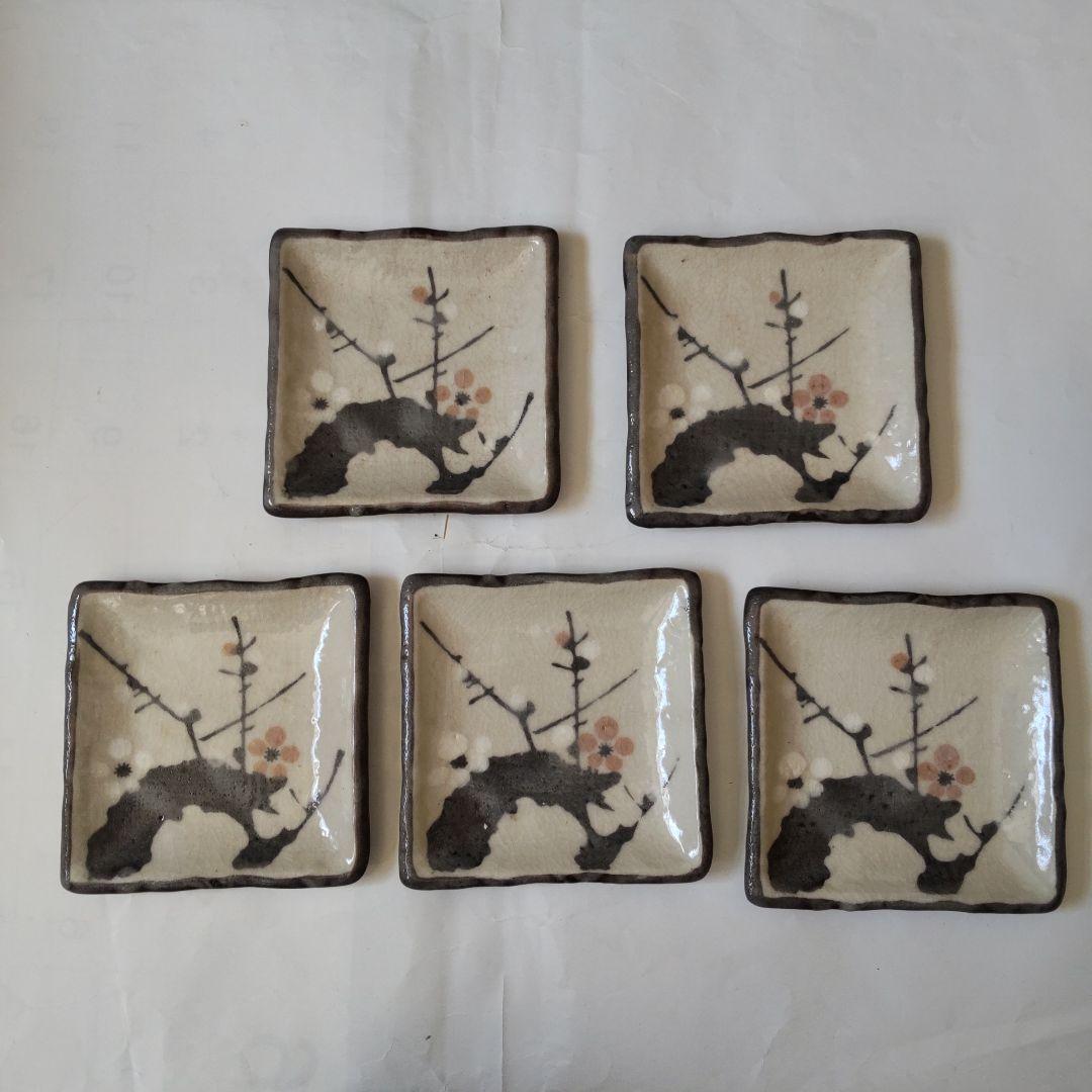 志野焼 秀山 作 銘々皿 五枚組 紅白梅図 共箱入り です。 - メルカリ