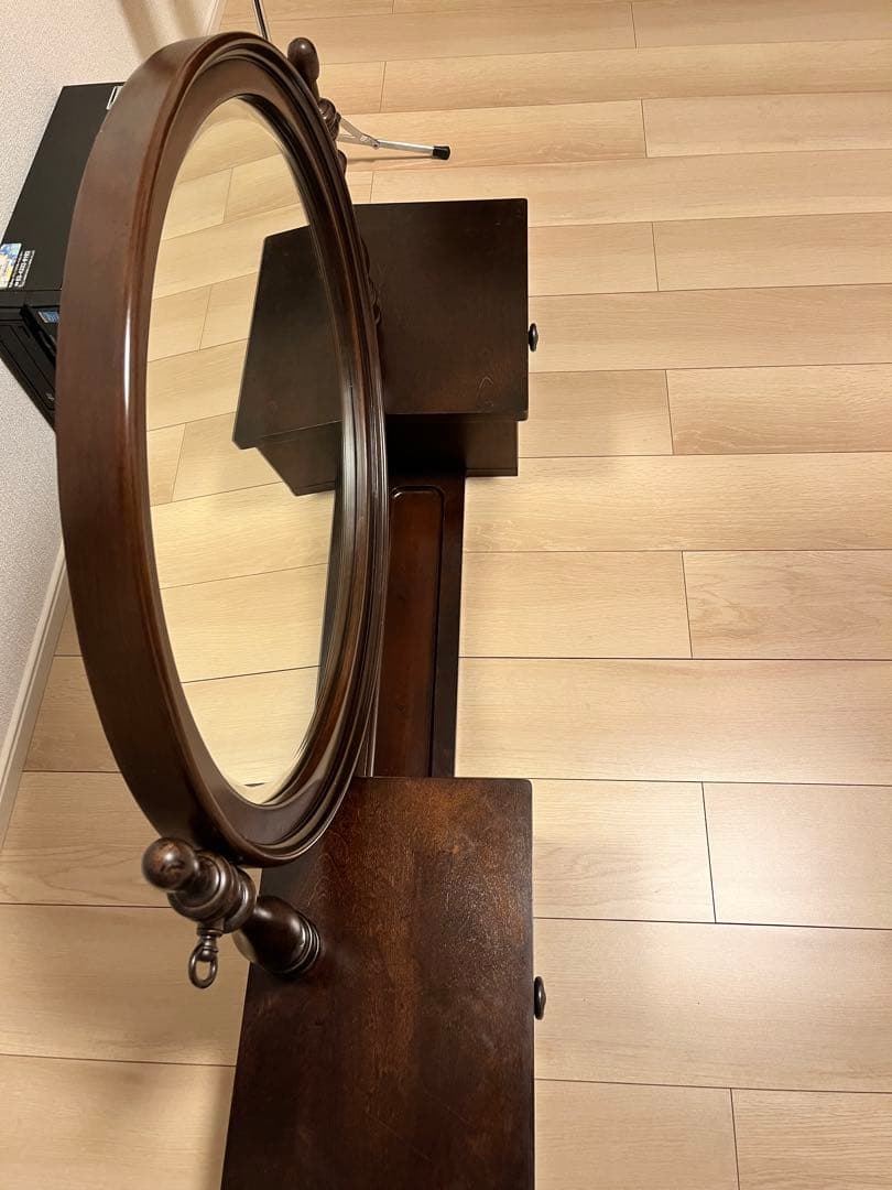 木製ダークブラウン　ドレッサー・鏡台　アメリカ　輸入家具