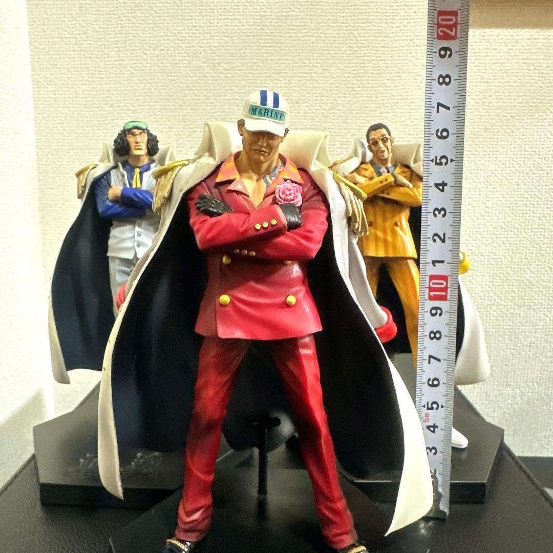 ワンピースDX 海軍フィギュア3体セット赤犬、黄猿、青雉 - メルカリ