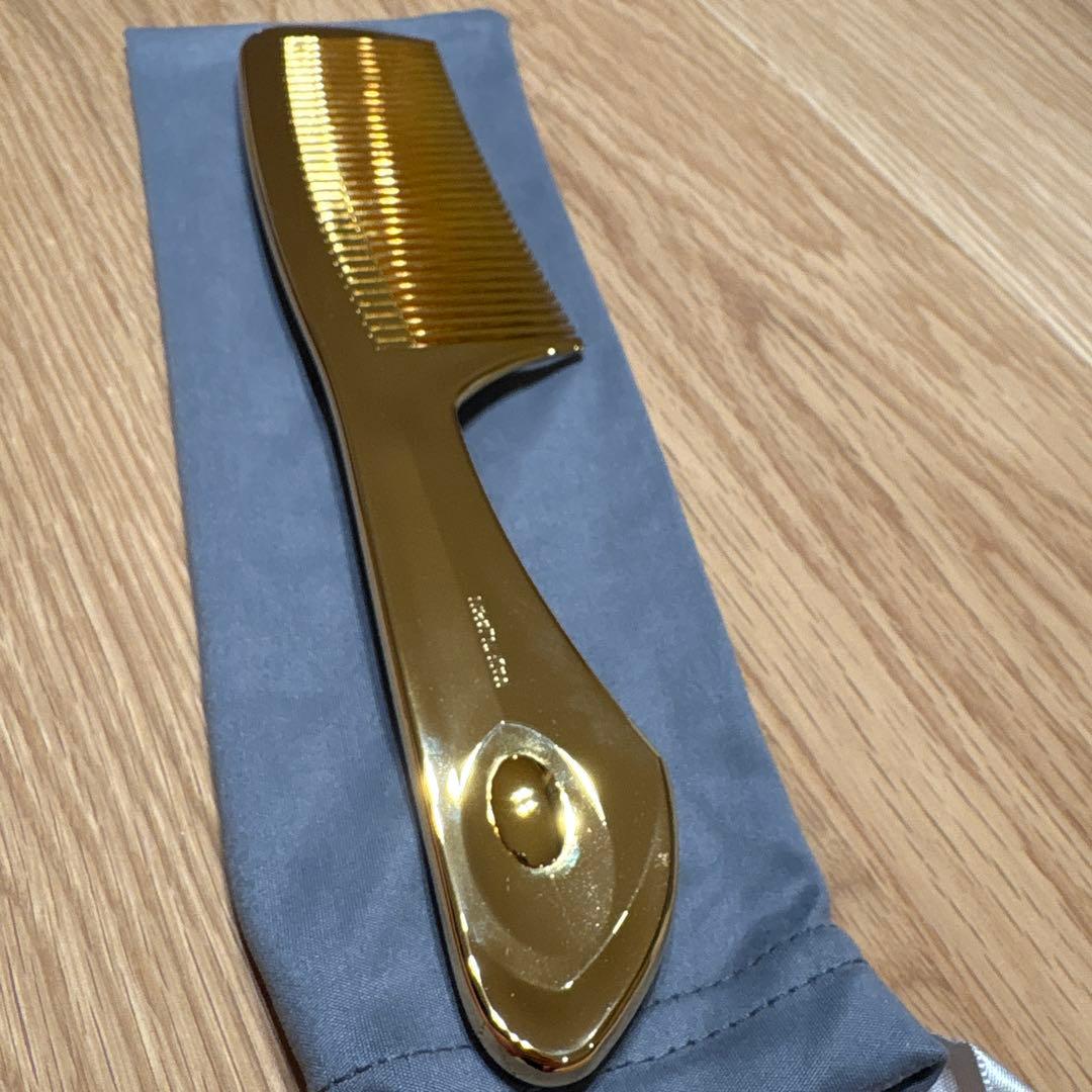 LOVECHROME ゴールド ヘアコーム 専用ポーチ付き